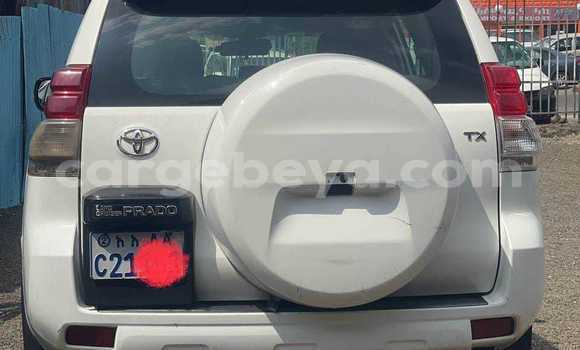 ይግዙ ያገለገለ Toyota Prado ነጭ መኪና በ አቢይቲ–ካና በ ኢትዮጵያ ይግዙ ያገለገለ Toyota Prado ነጭ መኪና በ አቢይቲ–ካና በ ኢትዮጵያ