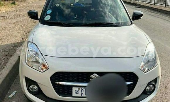 Buy Used Suzuki Swift White Car in Addis–Ababa in Ethiopia