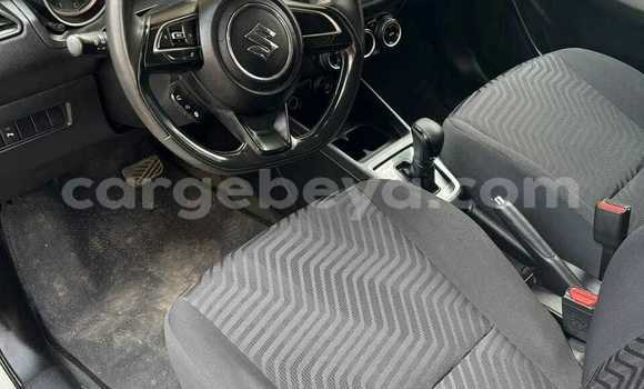 Acheter Occasion Voiture Suzuki Swift Blanc à Addis Ababa, Ethiopie Acheter Occasion Voiture Suzuki Swift Blanc à Addis Ababa, Ethiopie