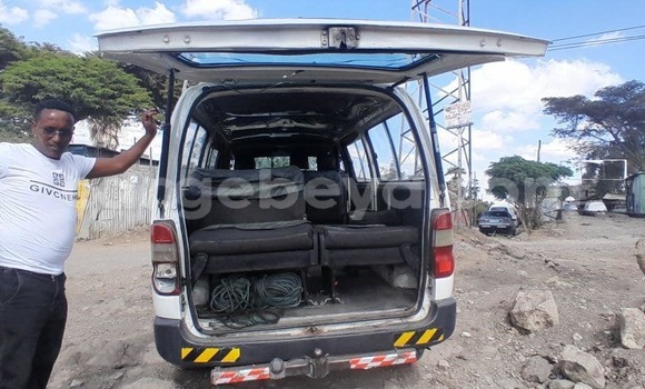 Acheter Occasion Voiture Dacia Dokker Blanc à Addis Ababa, Ethiopie Acheter Occasion Voiture Dacia Dokker Blanc à Addis Ababa, Ethiopie