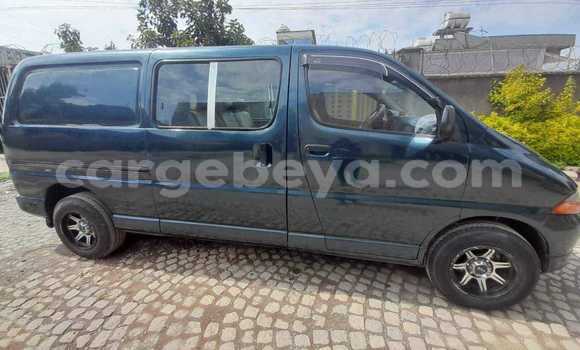 Acheter Occasion Voiture Toyota Dolphin Noir à Addis Ababa, Ethiopie Acheter Occasion Voiture Toyota Dolphin Noir à Addis Ababa, Ethiopie