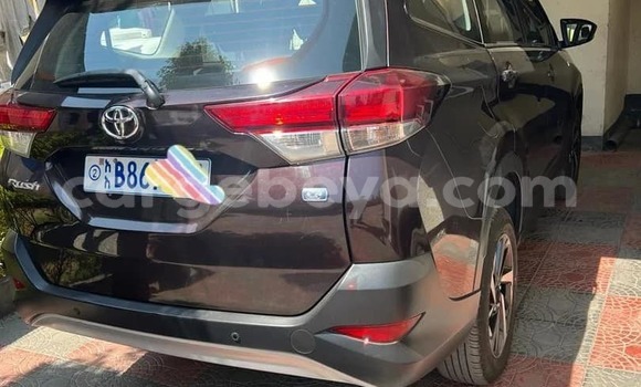 Acheter Occasion Voiture Toyota Rush Noir à Addis Ababa, Ethiopie Acheter Occasion Voiture Toyota Rush Noir à Addis Ababa, Ethiopie
