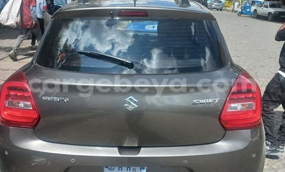 ይግዙ ያገለገለ Suzuki Swift ሌላ መኪና በ አዲስ አበባ በ ኢትዮጵያ ይግዙ ያገለገለ Suzuki Swift ሌላ መኪና በ አዲስ አበባ በ ኢትዮጵያ