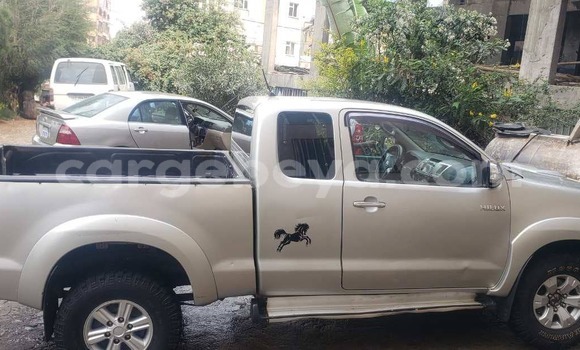 ይግዙ ያገለገለ Toyota Hilux ሌላ መኪና በ አዲስ አበባ በ ኢትዮጵያ ይግዙ ያገለገለ Toyota Hilux ሌላ መኪና በ አዲስ አበባ በ ኢትዮጵያ