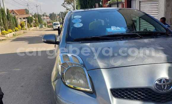 ይግዙ ያገለገለ Toyota Yaris ጥቁር መኪና በ አዲስ አበባ በ ኢትዮጵያ ይግዙ ያገለገለ Toyota Yaris ጥቁር መኪና በ አዲስ አበባ በ ኢትዮጵያ