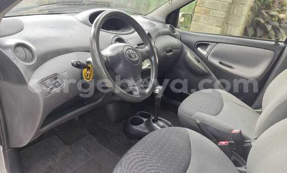 ይግዙ ያገለገለ Toyota Vitz ሌላ መኪና በ አዲስ አበባ በ ኢትዮጵያ ይግዙ ያገለገለ Toyota Vitz ሌላ መኪና በ አዲስ አበባ በ ኢትዮጵያ