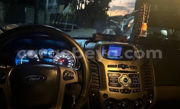 ይግዙ ያገለገለ Ford Ranger ቀይ መኪና በ አዲስ አበባ በ ኢትዮጵያ ይግዙ ያገለገለ Ford Ranger ቀይ መኪና በ አዲስ አበባ በ ኢትዮጵያ