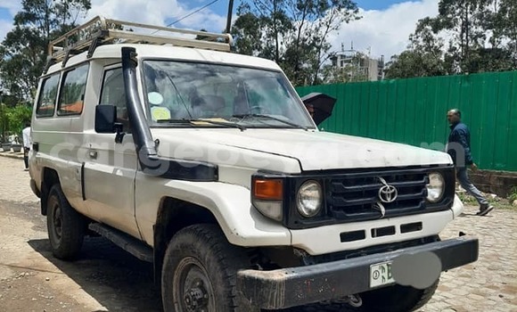 Buy Used Toyota Raum White Car in Addis–Ababa in Ethiopia Buy Used Toyota Raum White Car in Addis–Ababa in Ethiopia