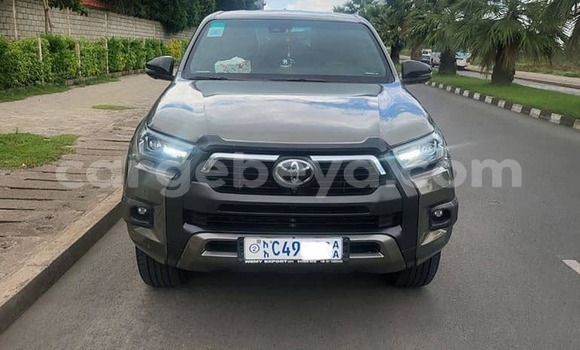 ይግዙ ያገለገለ Toyota Hilux ሌላ መኪና በ አክል በ ትግራይ ይግዙ ያገለገለ Toyota Hilux ሌላ መኪና በ አክል በ ትግራይ