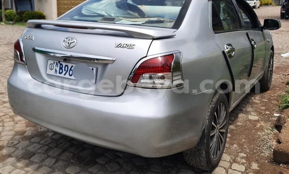 ይግዙ ያገለገለ Toyota Yaris ሌላ መኪና በ አዲስ አበባ በ ኢትዮጵያ ይግዙ ያገለገለ Toyota Yaris ሌላ መኪና በ አዲስ አበባ በ ኢትዮጵያ