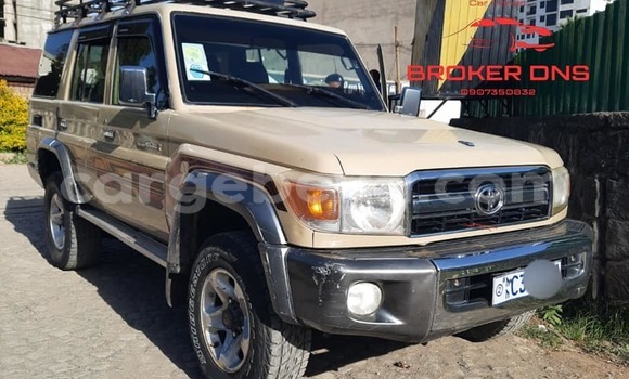 ይግዙ ያገለገለ Toyota Land Cruiser ሌላ መኪና በ አዲስ አበባ በ ኢትዮጵያ ይግዙ ያገለገለ Toyota Land Cruiser ሌላ መኪና በ አዲስ አበባ በ ኢትዮጵያ