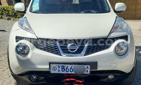 Buy Used Nissan Juke White Car in Addis–Ababa in Ethiopia