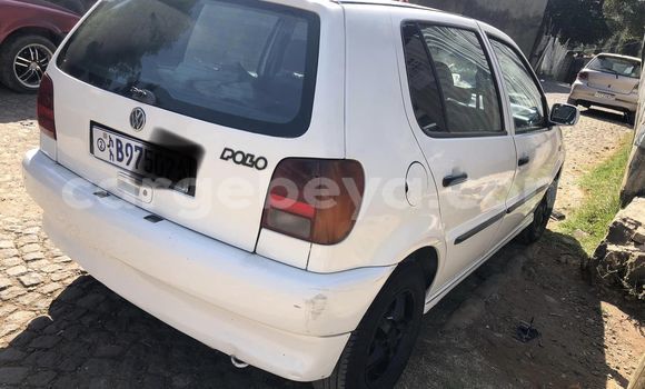 ይግዙ ያገለገለ Volkswagen Polo ነጭ መኪና በ አዲስ አበባ በ ኢትዮጵያ ይግዙ ያገለገለ Volkswagen Polo ነጭ መኪና በ አዲስ አበባ በ ኢትዮጵያ