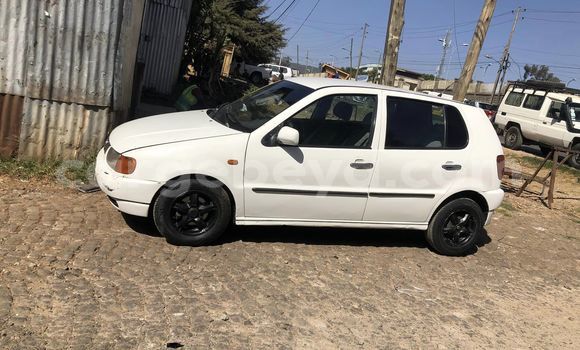 ይግዙ ያገለገለ Volkswagen Polo ነጭ መኪና በ አዲስ አበባ በ ኢትዮጵያ ይግዙ ያገለገለ Volkswagen Polo ነጭ መኪና በ አዲስ አበባ በ ኢትዮጵያ