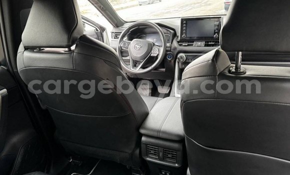 Acheter Occasion Voiture Toyota RAV4 Blanc à Addis Ababa, Ethiopie Acheter Occasion Voiture Toyota RAV4 Blanc à Addis Ababa, Ethiopie