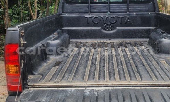 Acheter Occasion Voiture Toyota Hilux Beige à Addis Ababa, Ethiopie Acheter Occasion Voiture Toyota Hilux Beige à Addis Ababa, Ethiopie