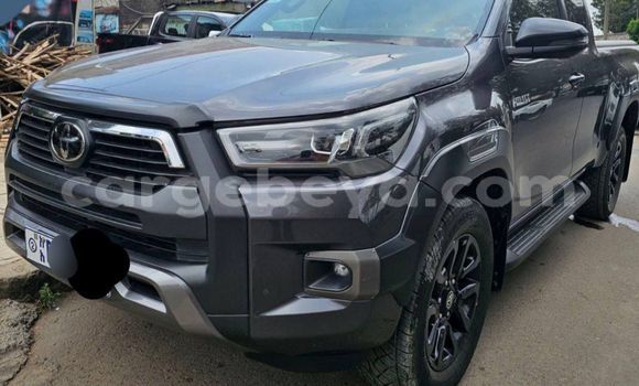 Acheter Occasion Voiture Toyota Hilux Beige à Addis Ababa, Ethiopie Acheter Occasion Voiture Toyota Hilux Beige à Addis Ababa, Ethiopie
