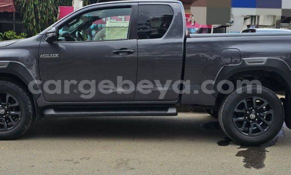 Acheter Occasion Voiture Toyota Hilux Beige à Addis Ababa, Ethiopie Acheter Occasion Voiture Toyota Hilux Beige à Addis Ababa, Ethiopie