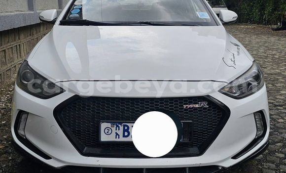 Buy Used Hyundai Elantra White Car in Addigrat in Tigray Buy Used Hyundai Elantra White Car in Addigrat in Tigray