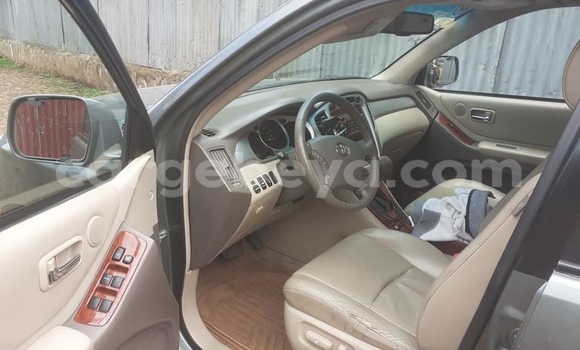 ይግዙ ያገለገለ Toyota Highlander ሌላ መኪና በ አክል በ ትግራይ ይግዙ ያገለገለ Toyota Highlander ሌላ መኪና በ አክል በ ትግራይ