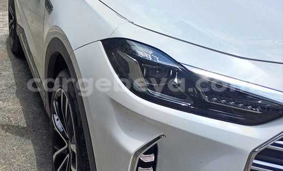 ይግዙ ያገለገለ Volkswagen Jetta ነጭ መኪና በ አቲ አረታይ በ አማራ ይግዙ ያገለገለ Volkswagen Jetta ነጭ መኪና በ አቲ አረታይ በ አማራ