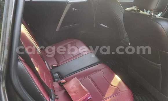 ይግዙ ያገለገለ Toyota RAV4 ጥቁር መኪና በ አቲ አረታይ በ አማራ ይግዙ ያገለገለ Toyota RAV4 ጥቁር መኪና በ አቲ አረታይ በ አማራ