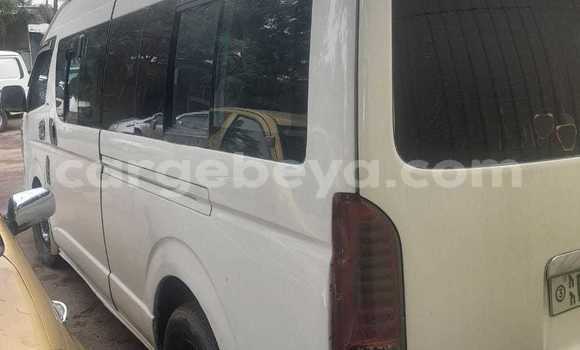 ይግዙ ያገለገለ Toyota Hiace ነጭ መኪና በ አቢይቲ–ካና በ ኢትዮጵያ ይግዙ ያገለገለ Toyota Hiace ነጭ መኪና በ አቢይቲ–ካና በ ኢትዮጵያ