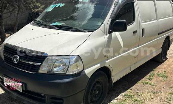Acheter Occasion Voiture Toyota Altezza Blanc à Addiet–Canna, Ethiopie