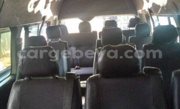 Acheter Occasion Voiture Toyota Hiace Blanc à Addigrat, Tigray Acheter Occasion Voiture Toyota Hiace Blanc à Addigrat, Tigray