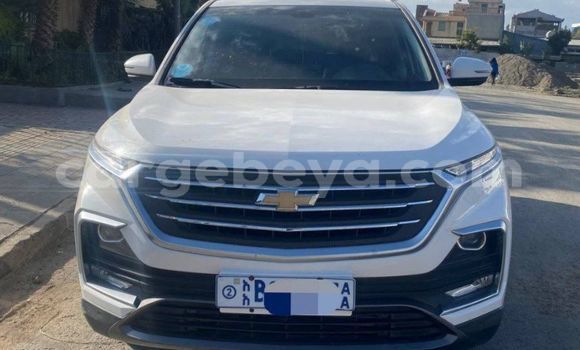 Buy Used Chevrolet Captiva White Car in Addis–Ababa in Ethiopia