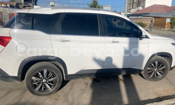 Acheter Occasion Voiture Chevrolet Captiva Blanc à Addis Ababa, Ethiopie Acheter Occasion Voiture Chevrolet Captiva Blanc à Addis Ababa, Ethiopie