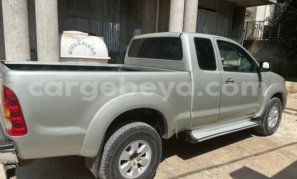 Acheter Occasion Voiture Toyota Hilux Gris à Addis Ababa, Ethiopie Acheter Occasion Voiture Toyota Hilux Gris à Addis Ababa, Ethiopie