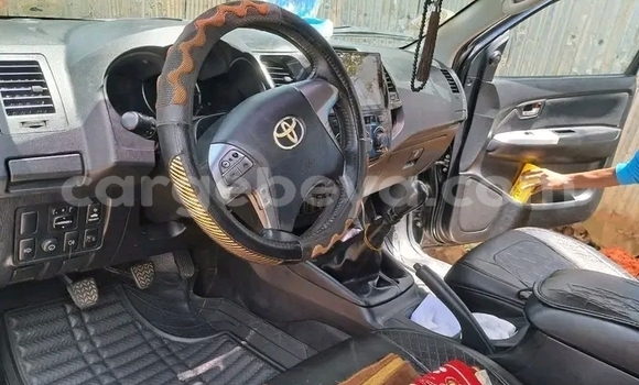 Buy Used Toyota Hilux Other Car in Addis–Ababa in Ethiopia
