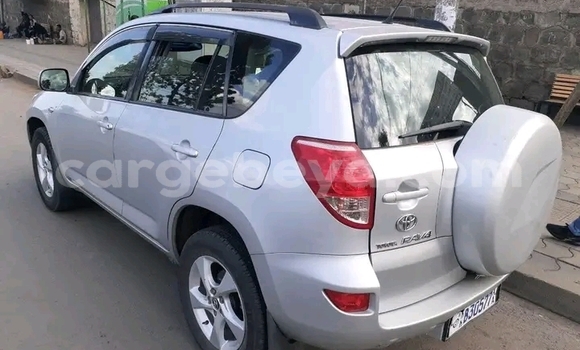 Buy Used Toyota RAV4 Other Car in Addis–Ababa in Ethiopia Buy Used Toyota RAV4 Other Car in Addis–Ababa in Ethiopia