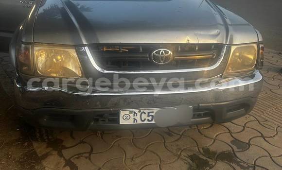Oofamaa Toyota Pickup Other Makiinaa iti Addis–Ababa keessatti Ethiopia keessatti Oofamaa Toyota Pickup Other Makiinaa iti Addis–Ababa keessatti Ethiopia keessatti
