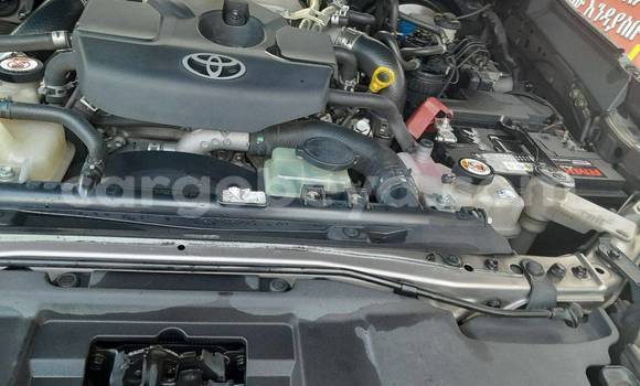 Oofamaa Toyota Hiluxe Revo Other Makiinaa iti Addis–Ababa keessatti Ethiopia keessatti Oofamaa Toyota Hiluxe Revo Other Makiinaa iti Addis–Ababa keessatti Ethiopia keessatti