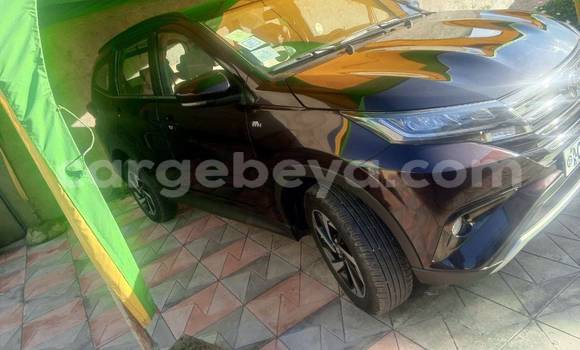 Buy Used Toyota Rush Blue Car in Addis–Ababa in Ethiopia