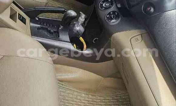 Oofamaa Toyota RAV4 Other Makiinaa iti Addis–Ababa keessatti Ethiopia keessatti Oofamaa Toyota RAV4 Other Makiinaa iti Addis–Ababa keessatti Ethiopia keessatti