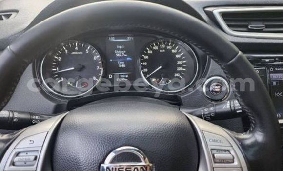Oofamaa Nissan Qashqai Other Makiinaa iti Addis–Ababa keessatti Ethiopia keessatti Oofamaa Nissan Qashqai Other Makiinaa iti Addis–Ababa keessatti Ethiopia keessatti