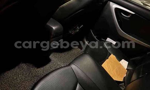 Oofamaa Hyundai Avante Other Makiinaa iti Addis–Ababa keessatti Ethiopia keessatti Oofamaa Hyundai Avante Other Makiinaa iti Addis–Ababa keessatti Ethiopia keessatti