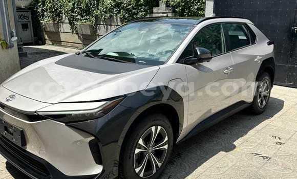 Buy Used Toyota bB White Car in Addis 'Alem in Amhara Buy Used Toyota bB White Car in Addis 'Alem in Amhara