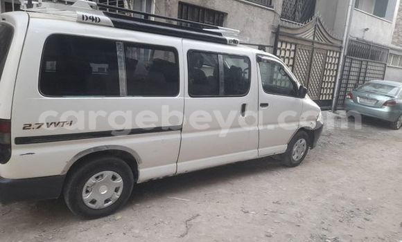 Acheter Occasion Voiture Toyota Dolphin Autre à Abomsa, Oromia Acheter Occasion Voiture Toyota Dolphin Autre à Abomsa, Oromia