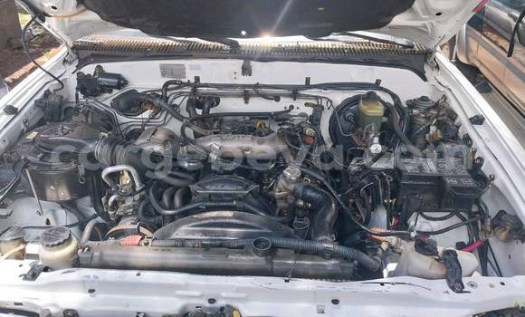 Buy Used Toyota Hilux White Car in Addis Zemen in Amhara Buy Used Toyota Hilux White Car in Addis Zemen in Amhara