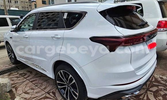 Buy Used Toyota RAV4 White Car in Addi Ark'ay in Amhara Buy Used Toyota RAV4 White Car in Addi Ark'ay in Amhara