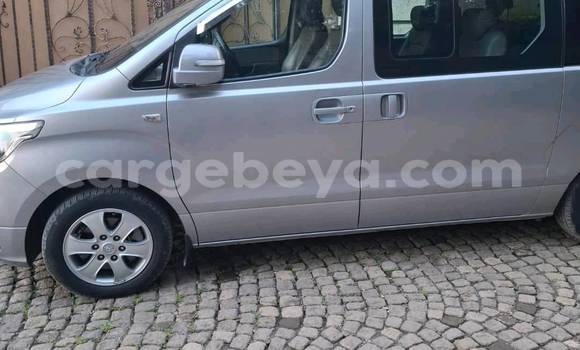 Buy Used Toyota Hiace Other Car in Addigrat in Tigray Buy Used Toyota Hiace Other Car in Addigrat in Tigray
