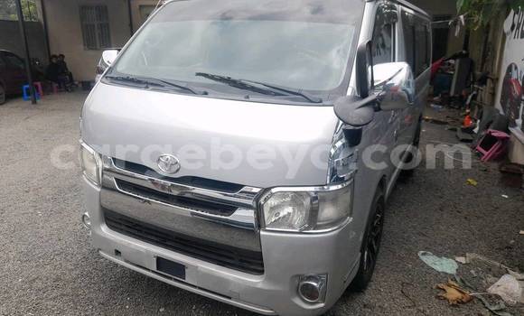 Buy Used Toyota Hiace Other Car in Addigrat in Tigray Buy Used Toyota Hiace Other Car in Addigrat in Tigray