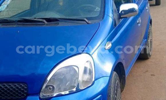 Oofamaa Toyota Vitz Blue Makiinaa iti Addi Ark'ay keessatti Amhara keessatti Oofamaa Toyota Vitz Blue Makiinaa iti Addi Ark'ay keessatti Amhara keessatti