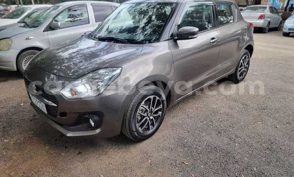 ይግዙ ያገለገለ Suzuki Swift ሌላ መኪና በ አዲስ አበባ በ ኢትዮጵያ ይግዙ ያገለገለ Suzuki Swift ሌላ መኪና በ አዲስ አበባ በ ኢትዮጵያ