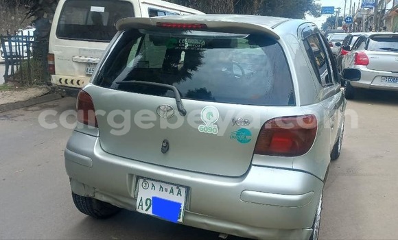 ይግዙ ያገለገለ Toyota Vitz ሌላ መኪና በ አዲስ አበባ በ ኢትዮጵያ ይግዙ ያገለገለ Toyota Vitz ሌላ መኪና በ አዲስ አበባ በ ኢትዮጵያ