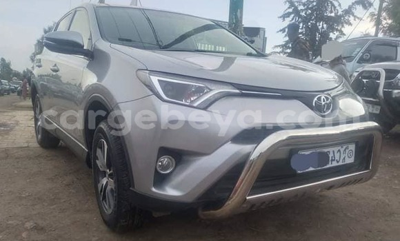 ይግዙ ያገለገለ Toyota RAV4 ሌላ መኪና በ አዴግራት በ ኢትዮጵያ ይግዙ ያገለገለ Toyota RAV4 ሌላ መኪና በ አዴግራት በ ኢትዮጵያ